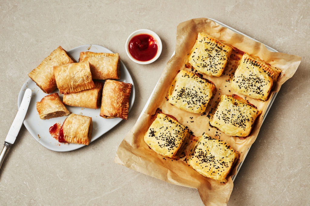 Make Your Own Vegan Sausage Rolls | Meat Free Recipes